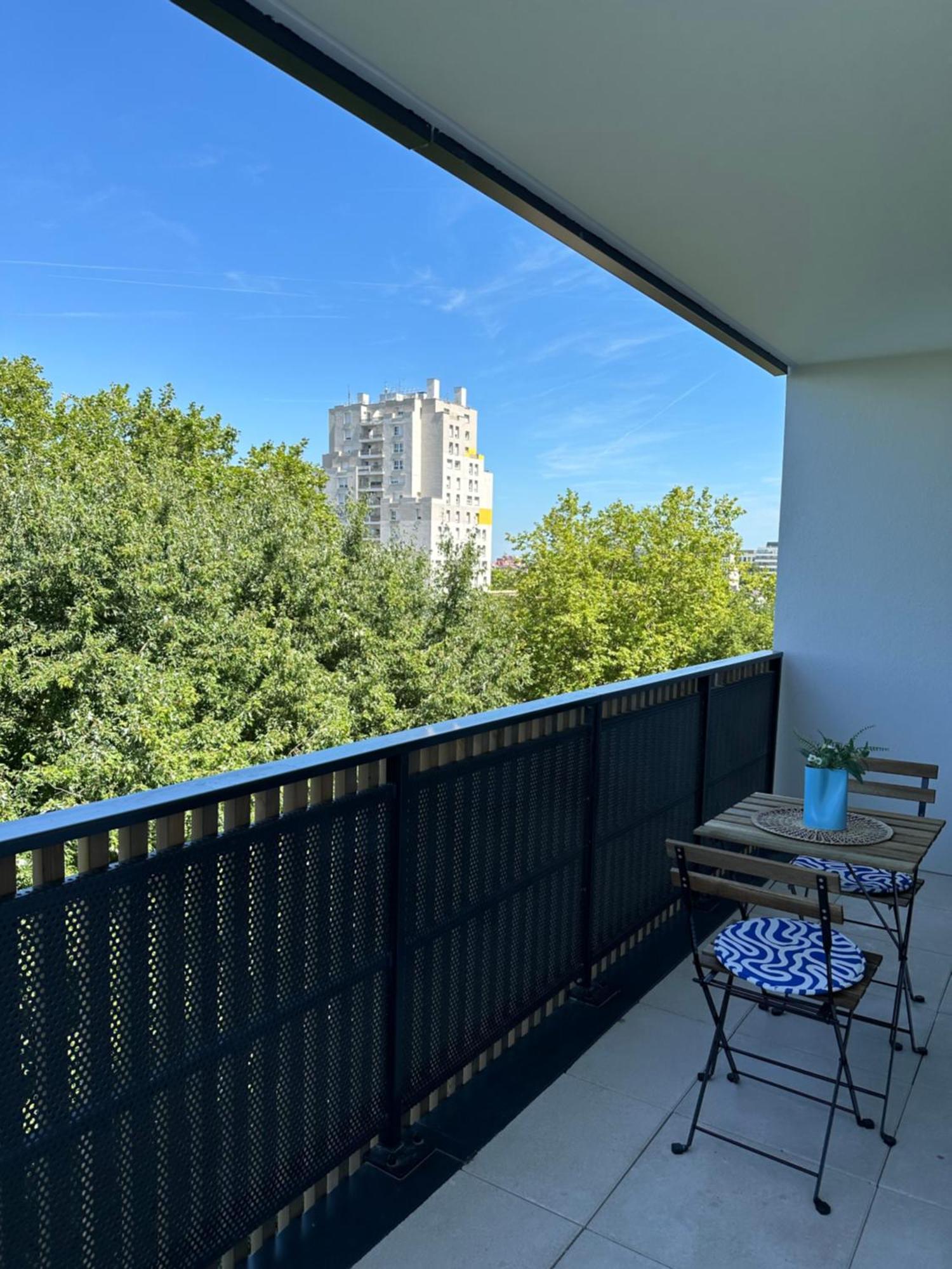 Appartement Entre Paris Et Disney Noisy-le-Grand ภายนอก รูปภาพ