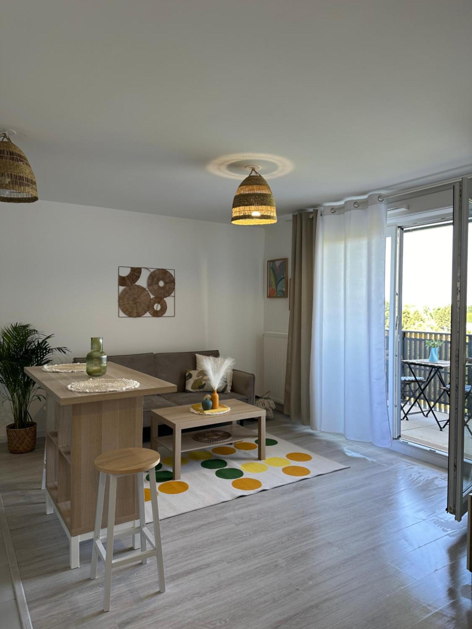 Appartement Entre Paris Et Disney Noisy-le-Grand ภายนอก รูปภาพ
